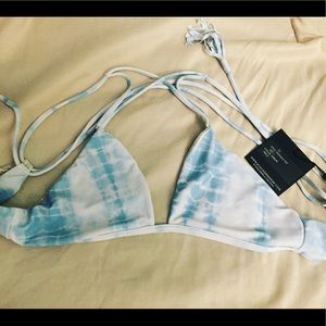 Nwt acacia swimwear Okinawa top in shibori s large